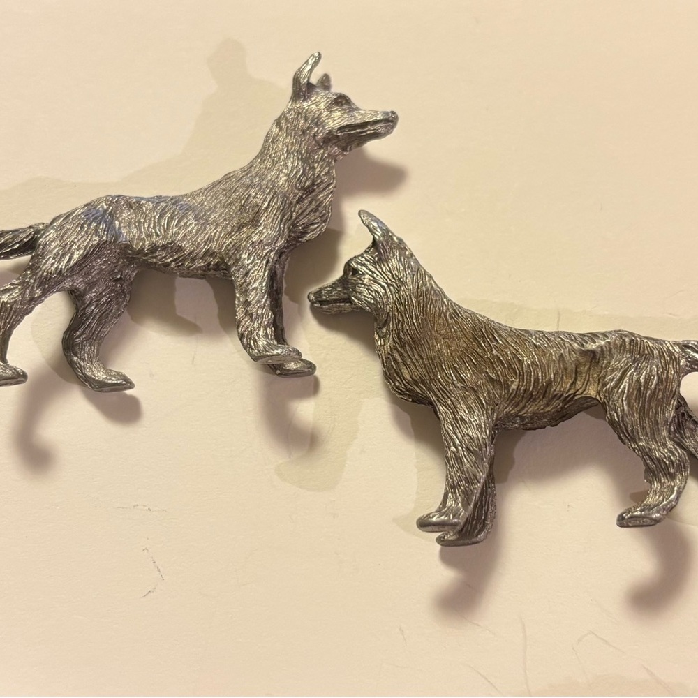 Vintage Spoontique P9 Pewter Dog